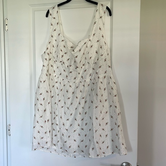 Princess Polly Dresses & Skirts - Princess Polly dress - never worn size 16